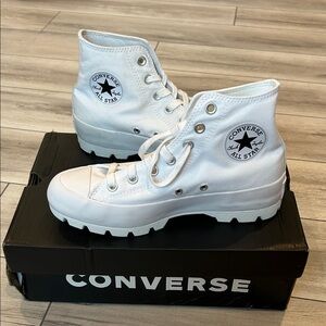 Converse Chuck Taylor All Star Lugged Hi white black white size 8